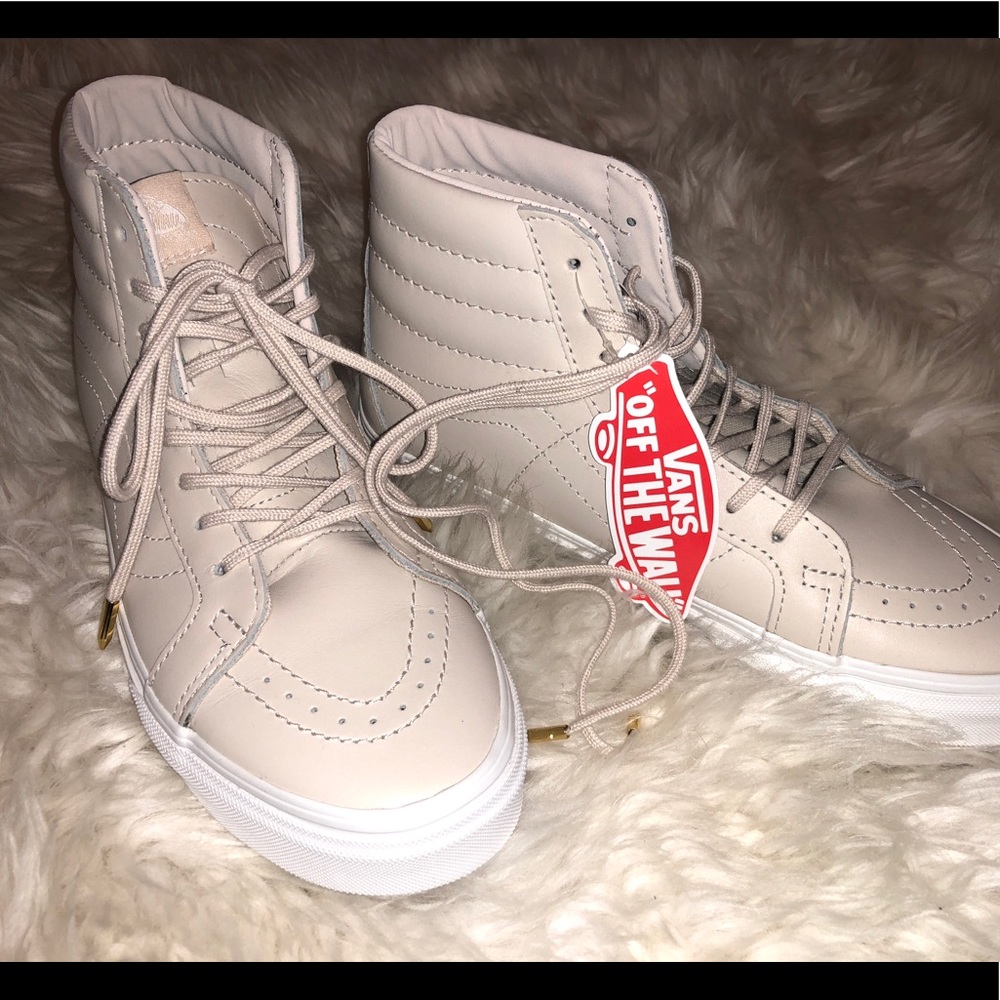 VANS BRAND NEW Sk8 Hi leather